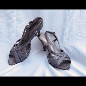Michelle D silver sparkle dress shoes. Size 9